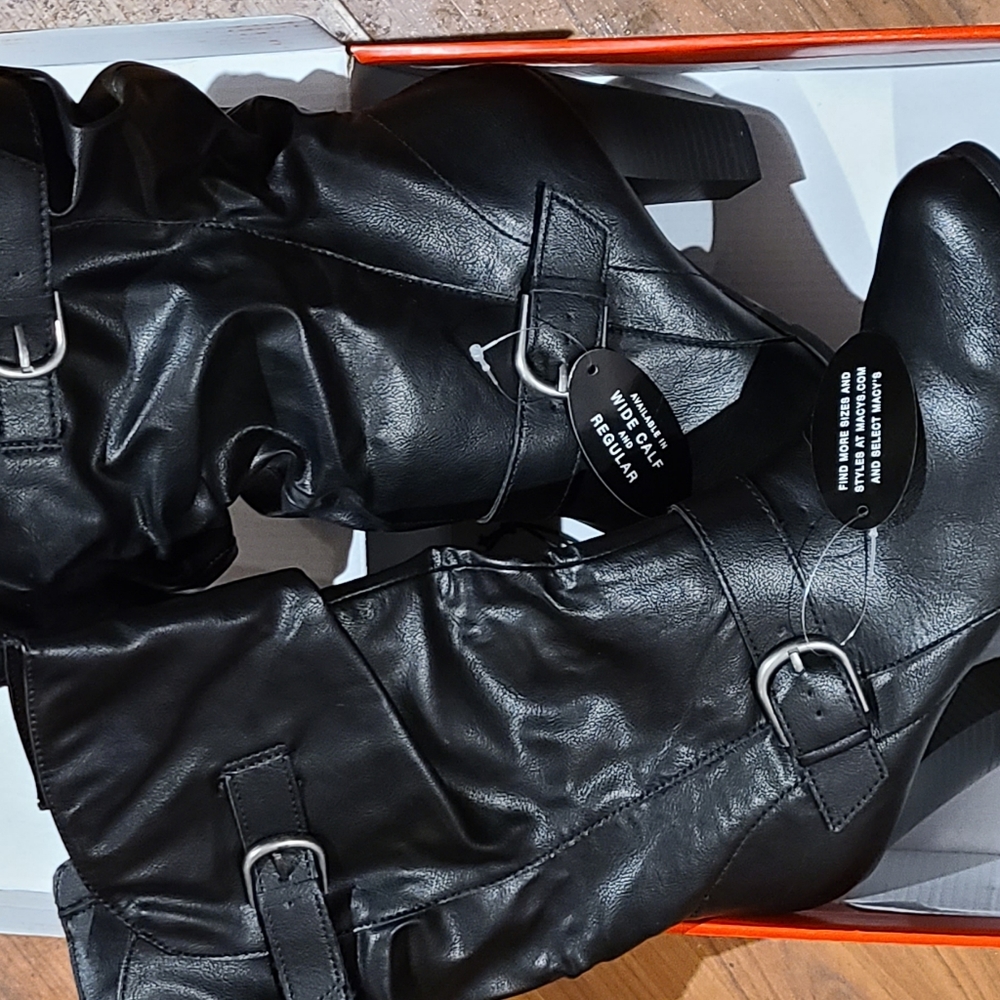 Mid-calf boots